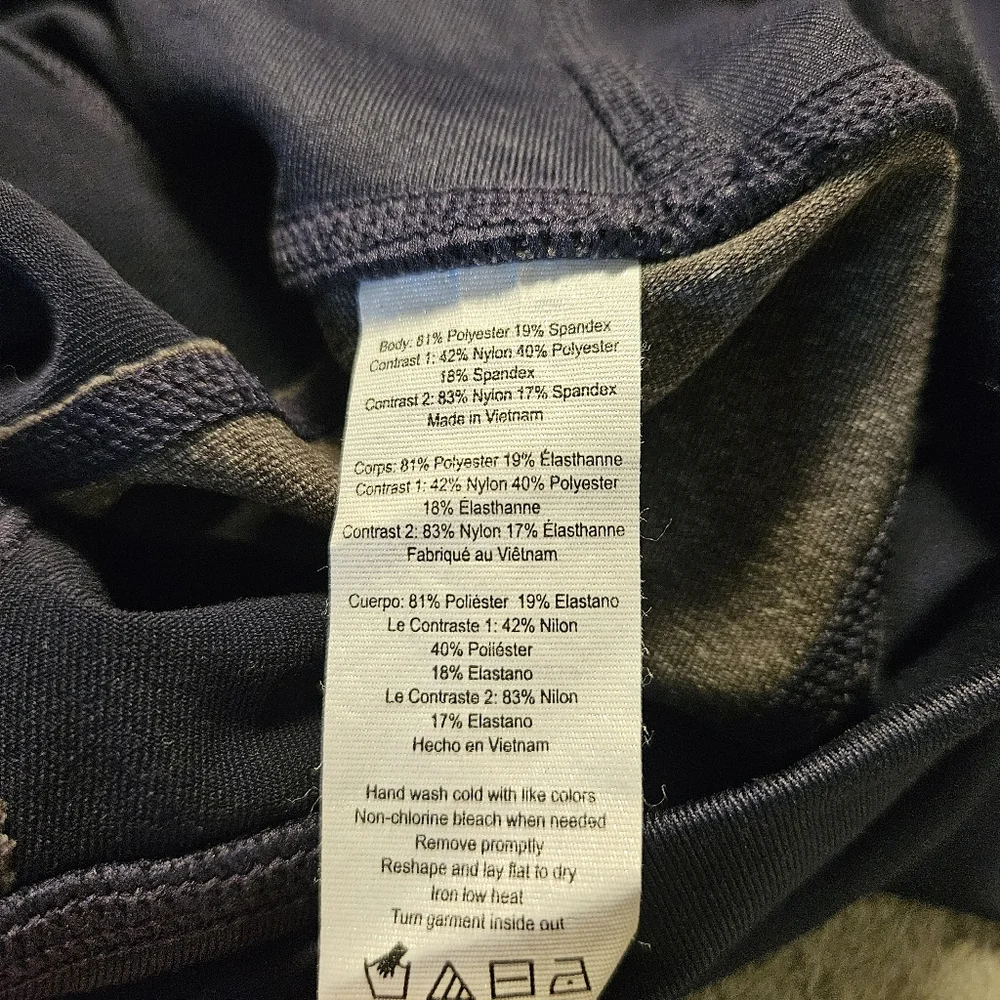 Alo Elevate Leggings Size S